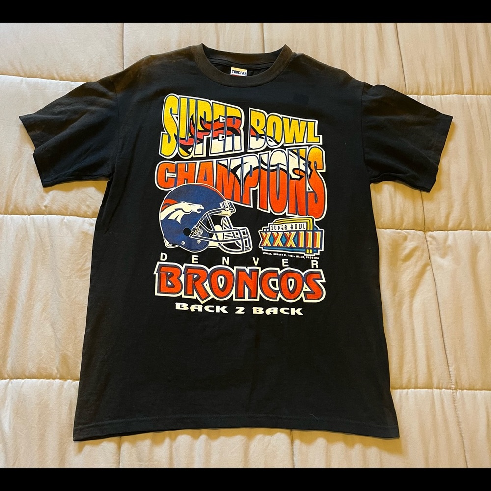 Vintage 1999 True Fan Denver Broncos “Back 2 Back” Super Bowl Champions T-Shirt